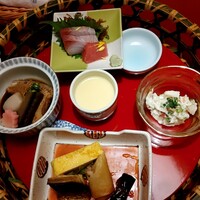 くしろ駒形家 - くしろ花篭弁当（上から）