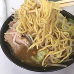 横浜家系 龍 - 家郎ラーメン　820円