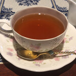 ひめりんご - 紅茶　ミルク付き(450円)