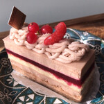 アテスウェイ - ベリー系とマロンも良く合います。