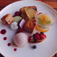 グランド キッチン - 