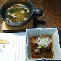 舎人庵・とんぼ - スープ、牛土手煮