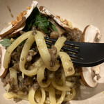 サフィール踊り子 カフェテリア - メーン！