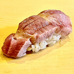 鮨駒 - 塩釜産本鮪大トロ漬け　最も好きな蛇腹です　この脂の旨さったらないよ