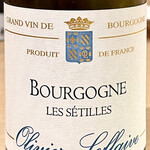 SOUS-SUS - au verreはBourgogneのLes Sétilles　ちょっと味が足りなかったかな