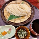 Inaniwa Hompo Meiji Sasuke Shouten - 稲庭饂飩はざるでいただきました　やっと秋田で食べたよw