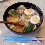 coffee&lunch さがみ - うどん（ドリンクセット600円）