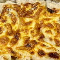 フィオッキ - 鹿肉のラグーと茸のペンネグラタン(1200円) フィオッキ - 鹿肉のラグーと茸のペンネグラタン(1200円)