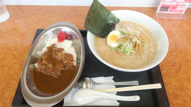 キッチンはぴねす