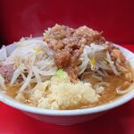 ラーメン二郎 - 小ラーメン　790円　ニンニク、アブラ