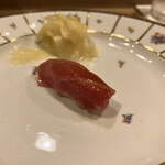 うを徳 - 八戸の大トロのにぎり