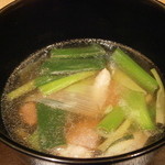 神保町 傳 - 24年12月　鴨葱の蕪出汁　全景