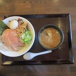 俺の豚骨 - 豚骨つけ麺全部のせTP