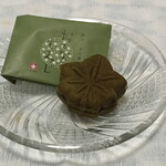 Nishikidou - 抹茶とあん餅