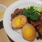 東京ひつじ食堂 - 羊の魯肉飯 