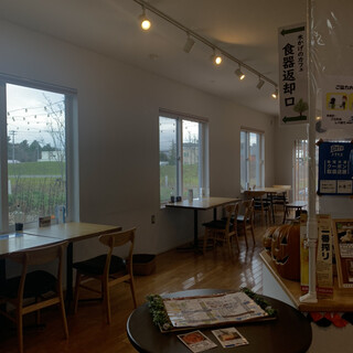 木かげのカフェ_2