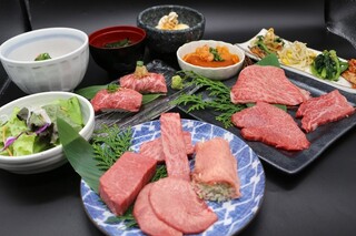 黒毛和牛焼肉 うしくろ - 