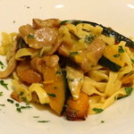 トラットリア イル シレーネ - つれが食べた手打ちパスタ、良い感じ