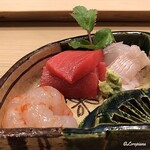 御料理 寺沢 - ﾎﾞﾀﾝ海老､本鮪 中ﾄﾛ､鮃､同縁側