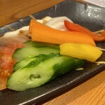 海鮮・寿司居酒屋 七福 - 三浦野菜の浅漬け、キレイです