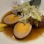 海鮮・寿司居酒屋 七福 - 大好物の豚角煮、サイドの固茹で玉子も良い！
