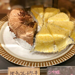 Gatofurezu - 生チョコレートケーキ、つや姫ドゥーブルチーズ