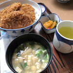 ヒロ - 下仁田かつ丼 1/4