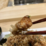 Tempura Yagi - 鮭の身が入っている！