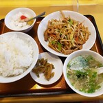 龍園 - 豚肉と五目野菜の炒め2021.11.22