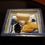 虎屋 壺中庵 - 鯛ごはんと漬物