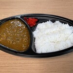 Kareyadomudomu - 牛すじ肉カレー