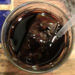 スパイスカフェ - ペアカレーランチ(+牡蠣) 1650円 のアイスコーヒー