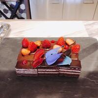 グリロジー バー＆グリル - 