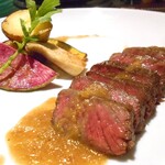 Bistro Refectorium - 福岡県鞍手郡 黒毛和牛“ふるの牛”のグリル（シンシン）（２皿に分けて供されました）