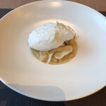 HOKKAIDO CUISINE KAMUY - 百合根と鱈白子と大豆のメレンゲ添え