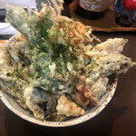 山海 - 2021/11/22
      山海バローレ天丼 Pt.2 1,200円
      ✳︎お友達価格