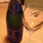 Kamikura - Champagne Comte de Lamotte