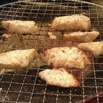 海ぼうず - 料理写真:上カジキマグロを七輪で焼いてます