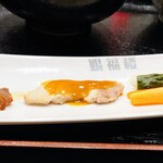 Shifukurou - 本日のお勧め定食「四川風麻婆豆腐」の前菜3点&点心(芝麻球)