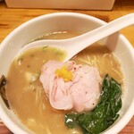 真鯛らーめん 麺魚 - 