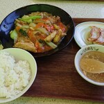 餃子の王将 - 鶏のうま煮定食