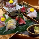 魚國 - 刺身盛合せ2人前 3,300円