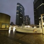 ふじ - 品川インターシティを右に見る