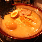 光麺 - 東京豚骨醤油 熟成光麺 (730円)