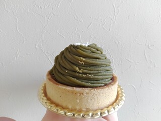 ヴィーガンカフェ シスター - 抹茶モンブラン650円 上がザッハーに付いていってしまいました。