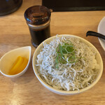 和 dining 清乃 - しらすごはん 300円