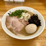 麺屋 しん蔵 - 煮干しの叫び 800円 味玉 100円