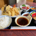 大漁 - 天ぷら定食(刺身付)