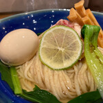 つけ麺・らぁ麺 やまこう - 綺麗な盛り付けに期待度増(^^)