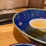 つけ麺・らぁ麺 やまこう - 昆布水をスープに入れる(^^)